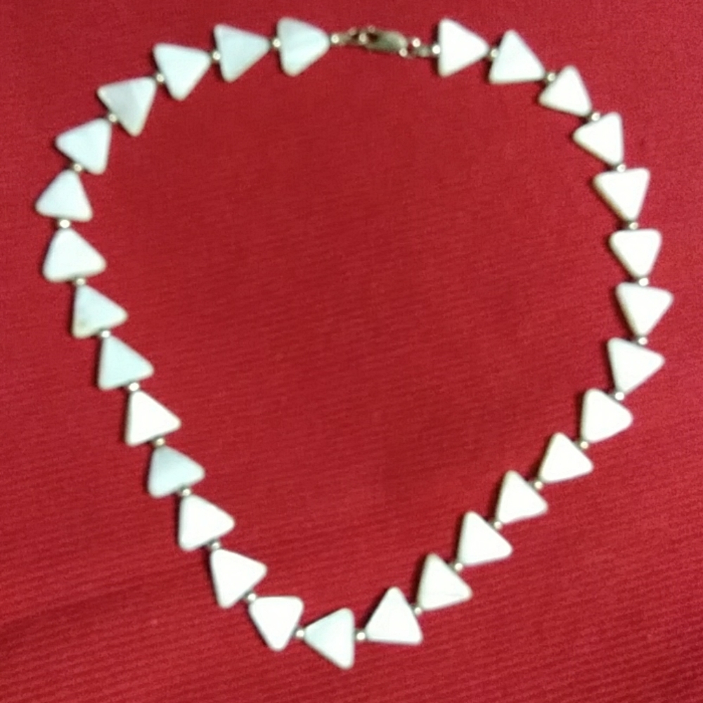 Nwt- M.O.P. triangular beads alternating Sterling